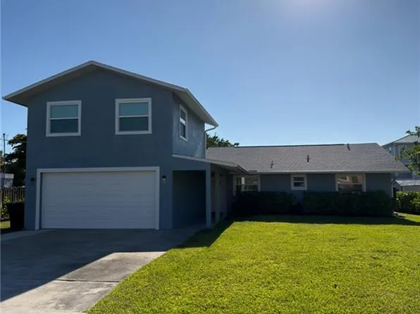 27261 Gasparilla DR, BONITA SPRINGS, FL 34135