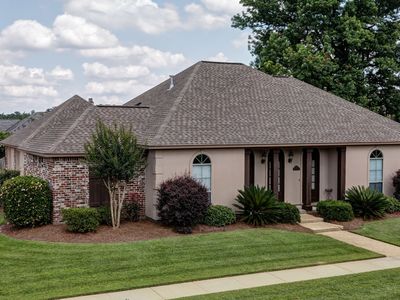 8392 Oakley Dr, Zachary, LA, 70791