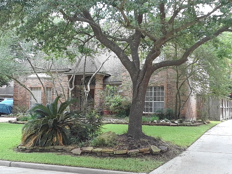 2nd image of 17622 Woodlode Ln