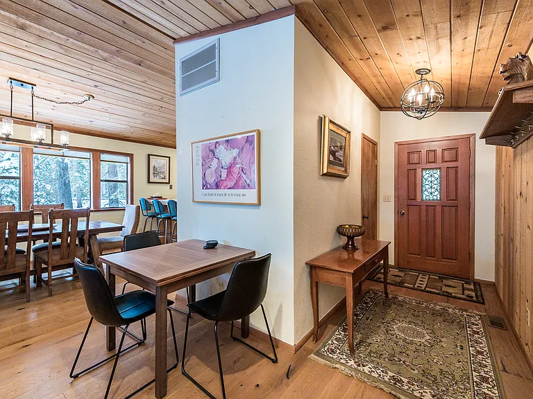 7995 Forest Glen Dr — Photo 11