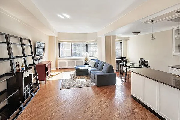 Sold by Compass | media 3