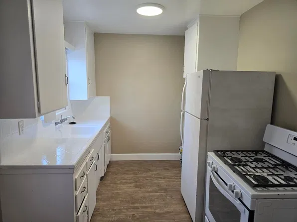 LAST 1 Bedroom/ 1 Bathroom Apartment Available!, 116 S Orange Ave APT D, Santa Ana, CA 92701