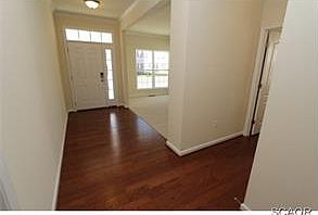 4th image of 22969 Surry Ln #589