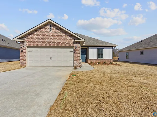 305 Pond Spring Dr, Huntsville, AL 35811