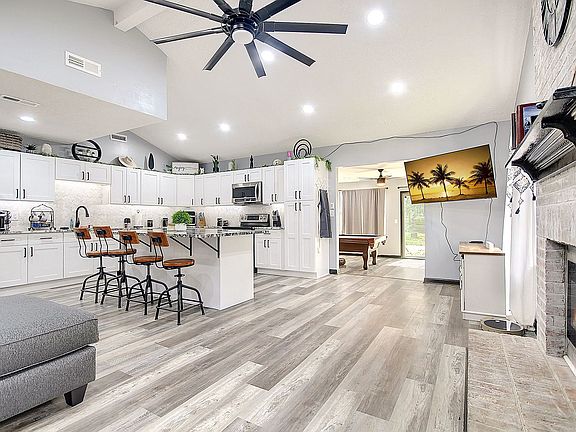 5th image of 166 Commons Way