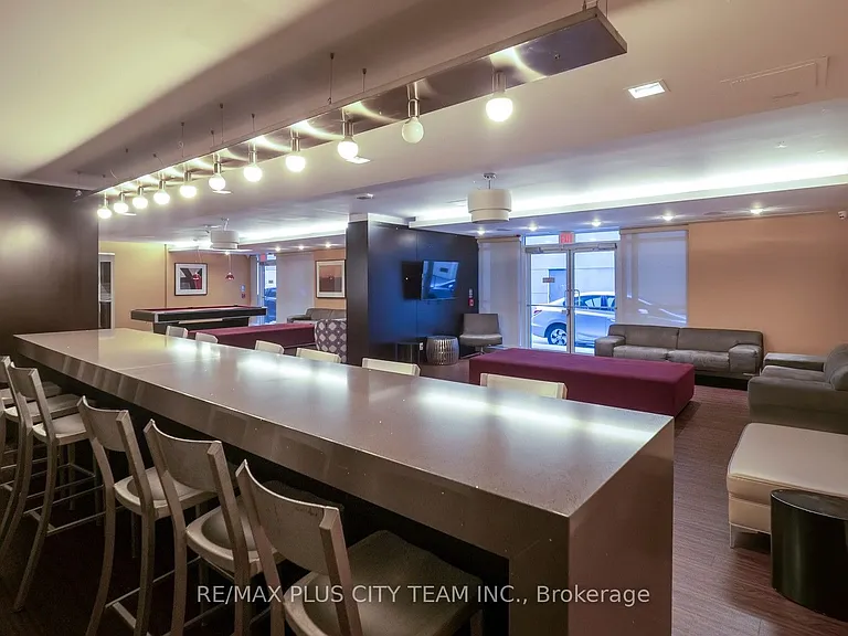 5 Hanna Ave #434 — Photo 38