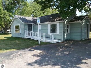 10060 E Pickard Rd, Mount Pleasant, MI 48858