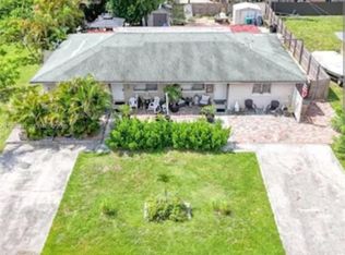 712 SE 8th St, Cape Coral, FL 33990