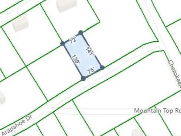 605 Arapahoe Dr, East Stroudsburg, PA 18302