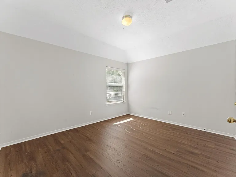 26414 Creston Woods Dr — Photo 26