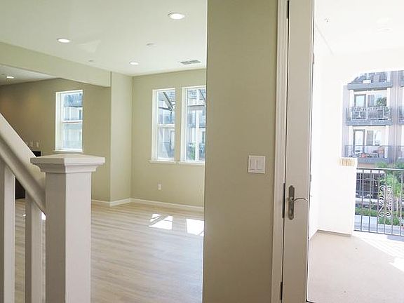 4th image of 85 Montecito Vista Dr #1