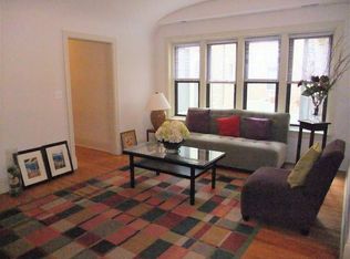 7431 N Greenview Ave #2, Chicago, IL 60626