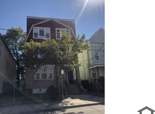550 Garfield Ave, Jersey City, NJ 07305