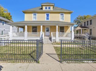 506 E Church St, Champaign, IL 61820