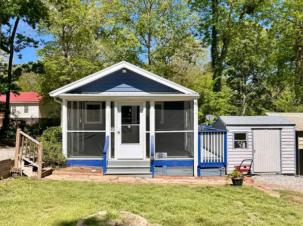 175 Oconee Cir, Eatonton, GA 31024