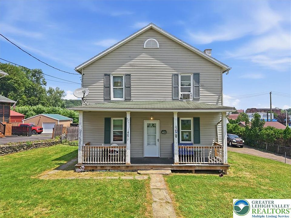 1st image of 40 Davenport St