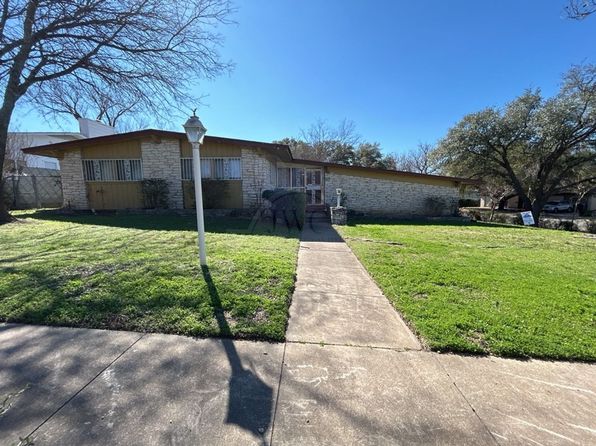 1814 Crestridge Dr