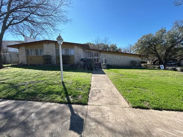 1814 Crestridge Dr, Killeen, TX 76549