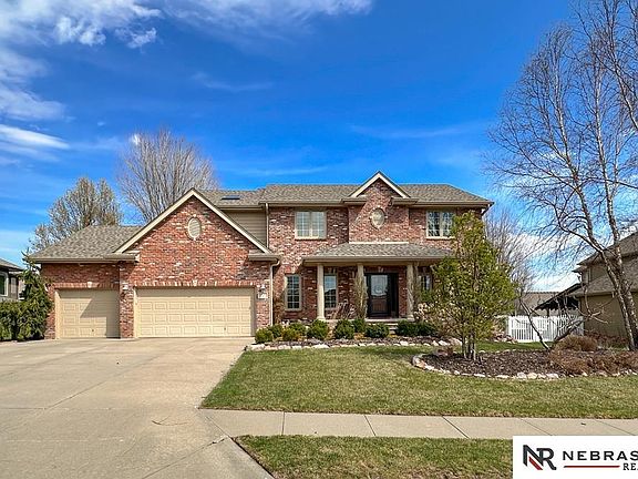3rd image of 5717 N 160th Ave