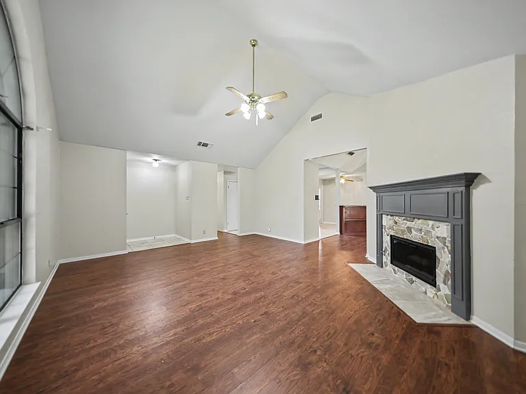 4522 Lone Star Trl — Photo 12