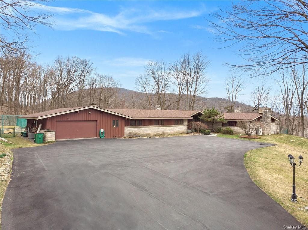 22 Van Wyck Lake Road, Fishkill, NY 12524 | MLS #H6296393 | Zillow