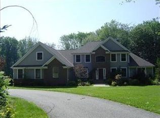 10060 Cutts Rd, Chardon, OH 44024