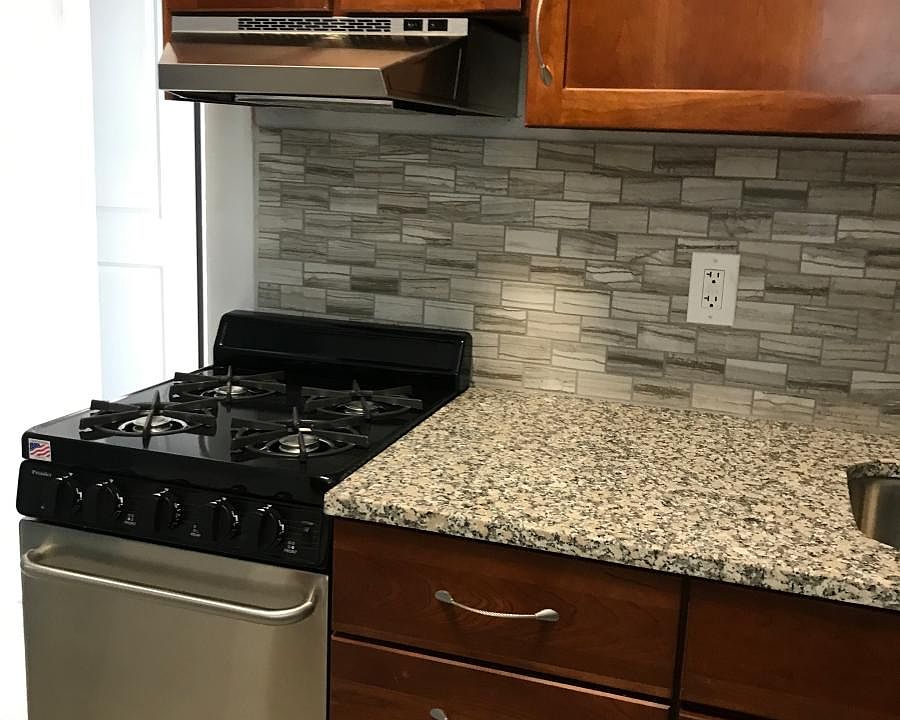1st image of 124 S Broadway APT B