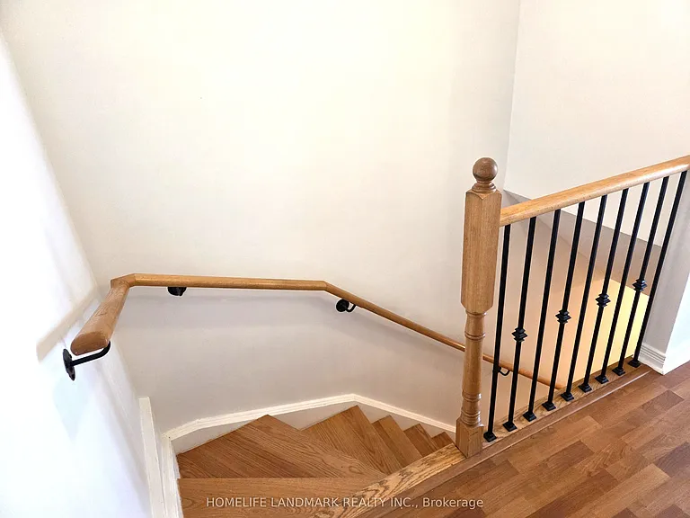 74 Munro St #2 — Photo 22