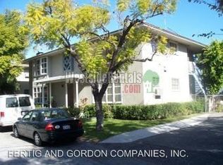 1722 Raymond Hill Rd APT 2, South Pasadena, CA 91030