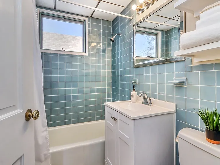 27 Emery St #2 — Photo 19