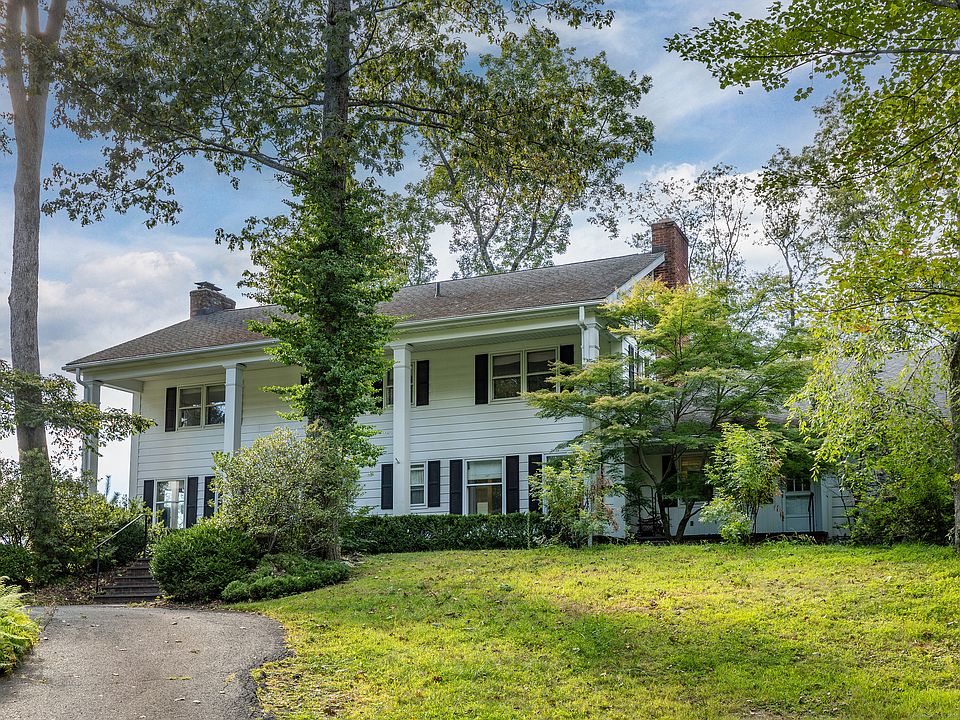 1st image of 31 Hickory Lane