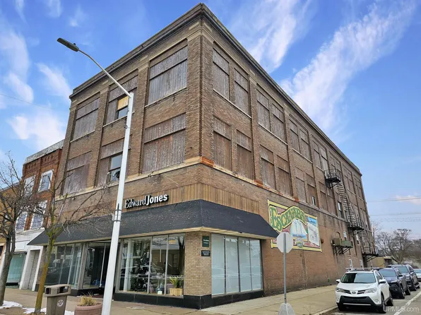 1200 & 1202 Ludington St, Escanaba, MI 49829