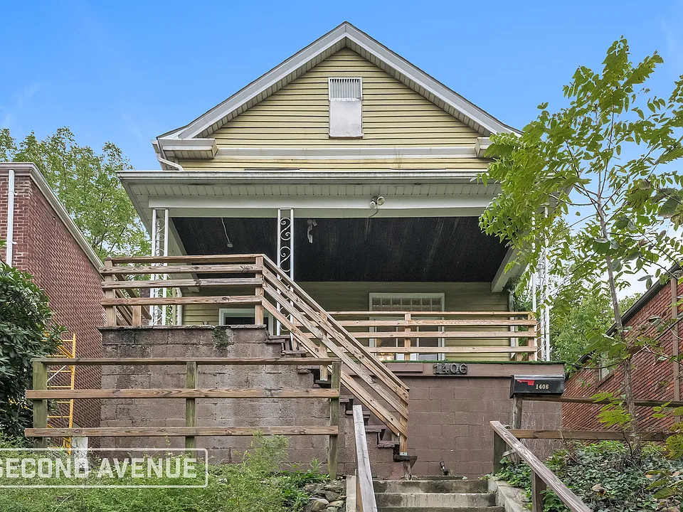 1406 Orangewood Ave