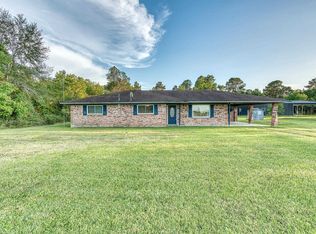 121 County Road 637, Buna, TX 77612
