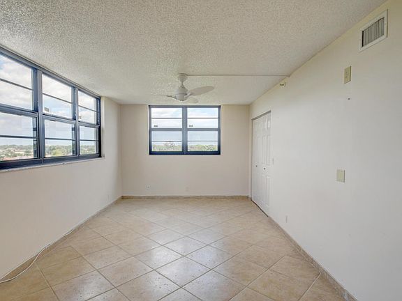 4th image of 2400 Deer Creek Country Club Blvd APT 601-1