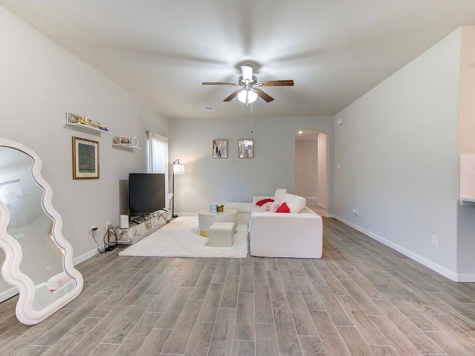 1st image of 22827 Ephesus Ave