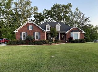 5445 Lynda Ave, Hokes Bluff, AL 35903