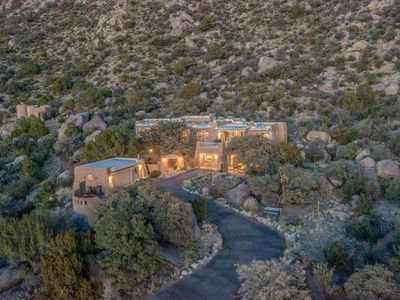 10 La Luz Trl NE, Albuquerque, NM, 87122