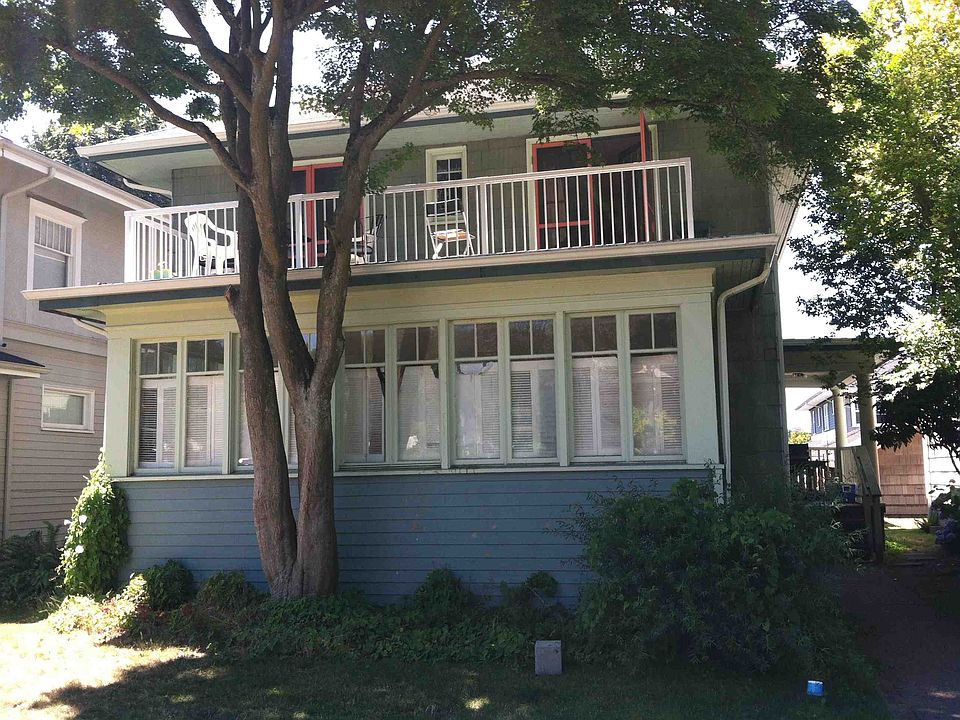 2nd image of 5033 16th Ave NE