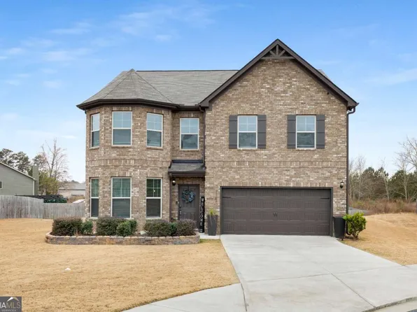 1141 Gaines St, Jonesboro, GA 30238