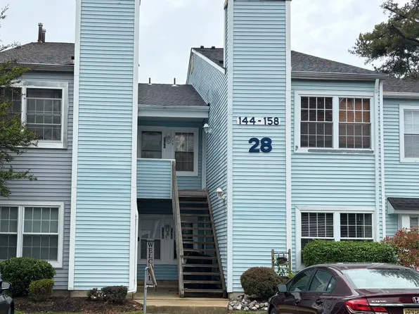 144 Driftwood Ct #144, Absecon, NJ 08205