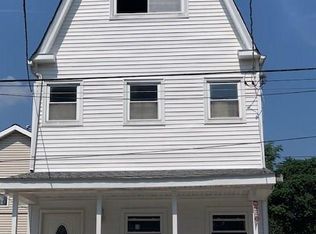 465 Johnstone St, Perth Amboy, NJ 08861