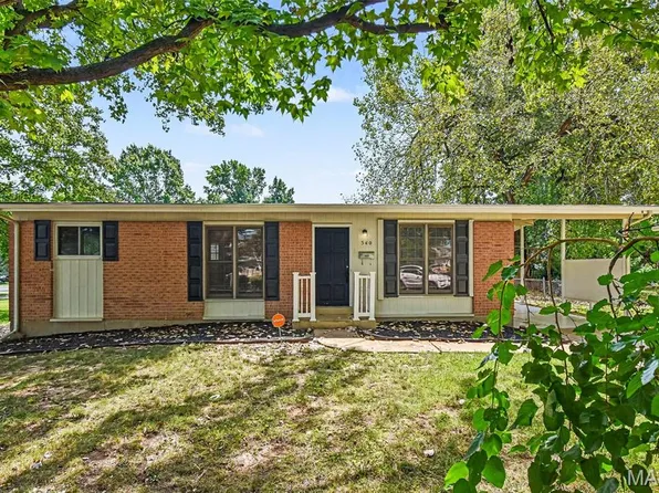 540 Humes Ln, Florissant, MO 63031