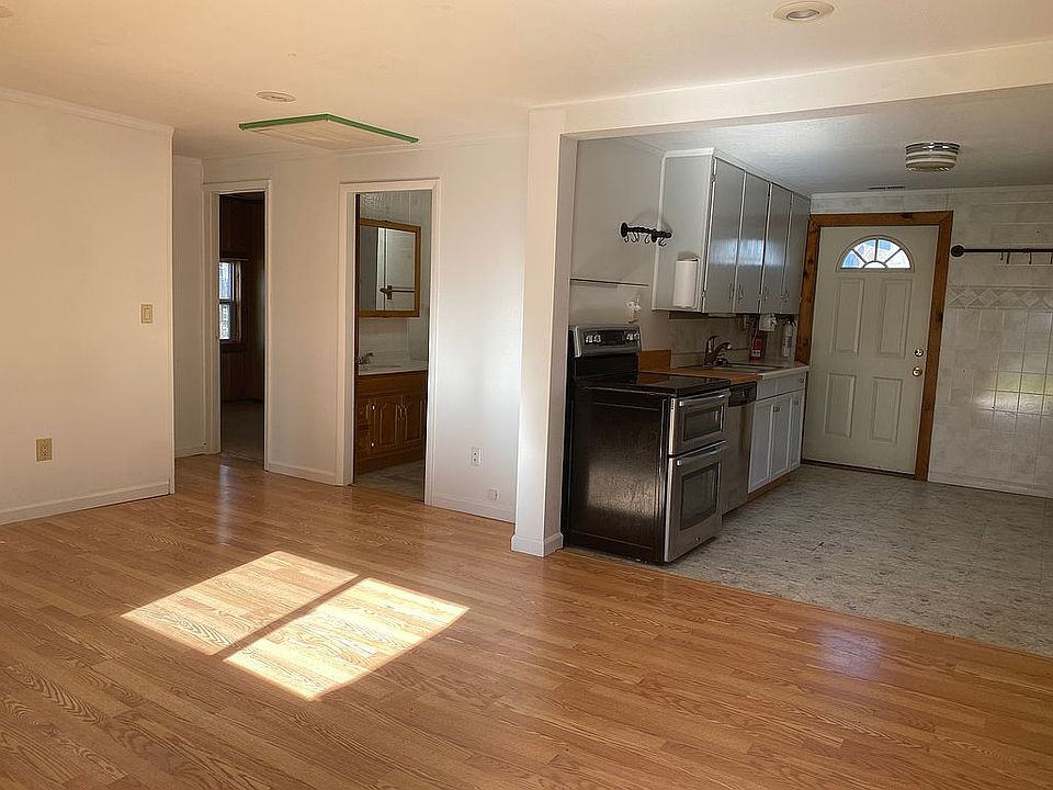 756 Washakie St, Lander, WY 82520 Zillow