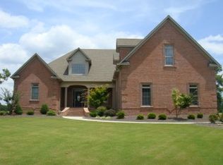 121 Teufen Rd, New Bern, NC 28562