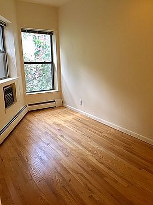 5th image of 165 W 95th St APT 3S