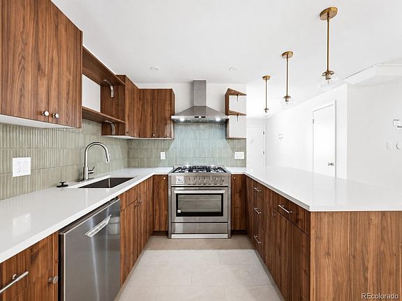 2nd image of 4264 W Radcliff Avenue