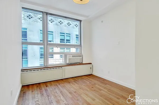 Rented by City Connections Realty | media 36