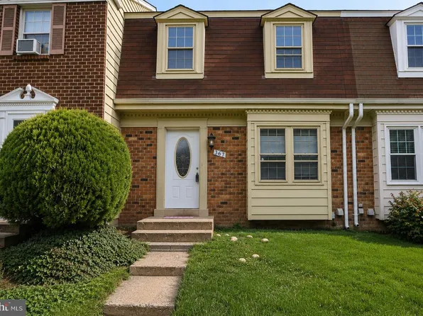 367 Linden Ct, Herndon, VA 20170
