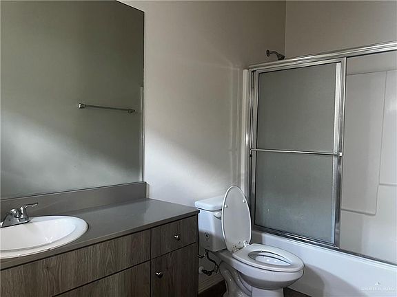 4th image of 3701 Hawthorne Ave APT 4